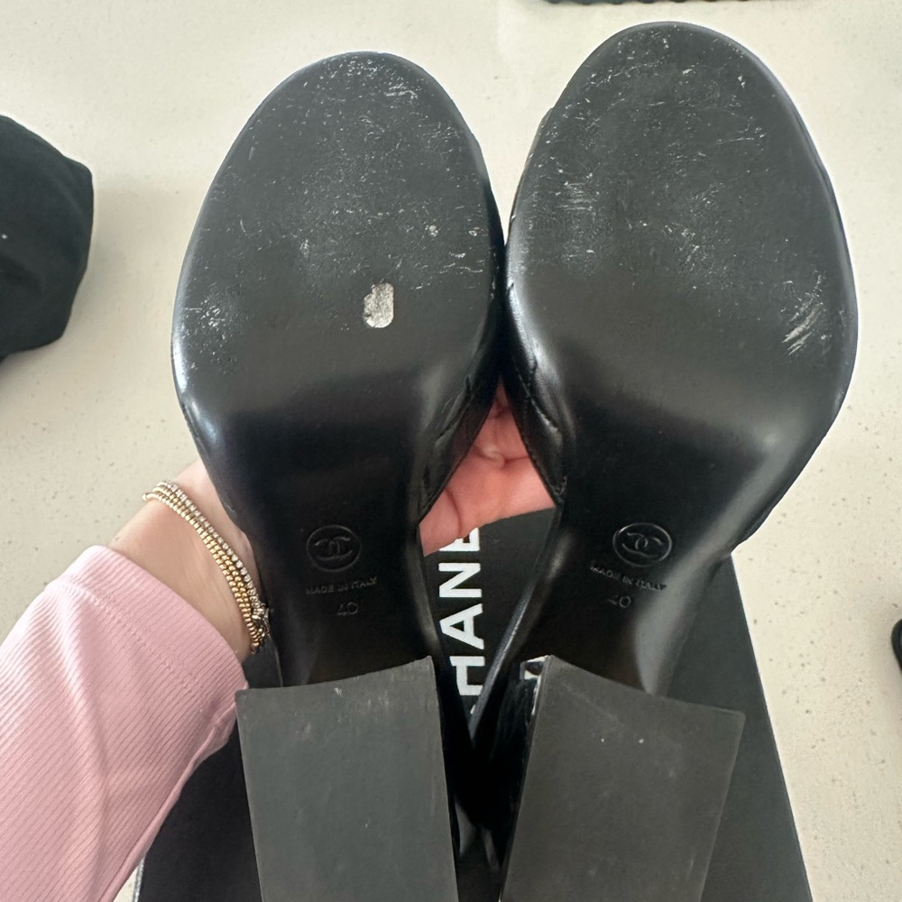 Chanel Black Quilted Women's Heel Mule - Picture 5 of 5